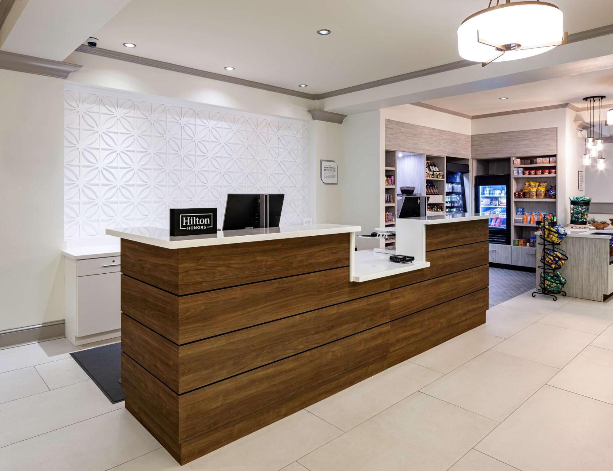 Hilton Garden Inn San Diego/Rancho Bernardo Poway Exterior photo