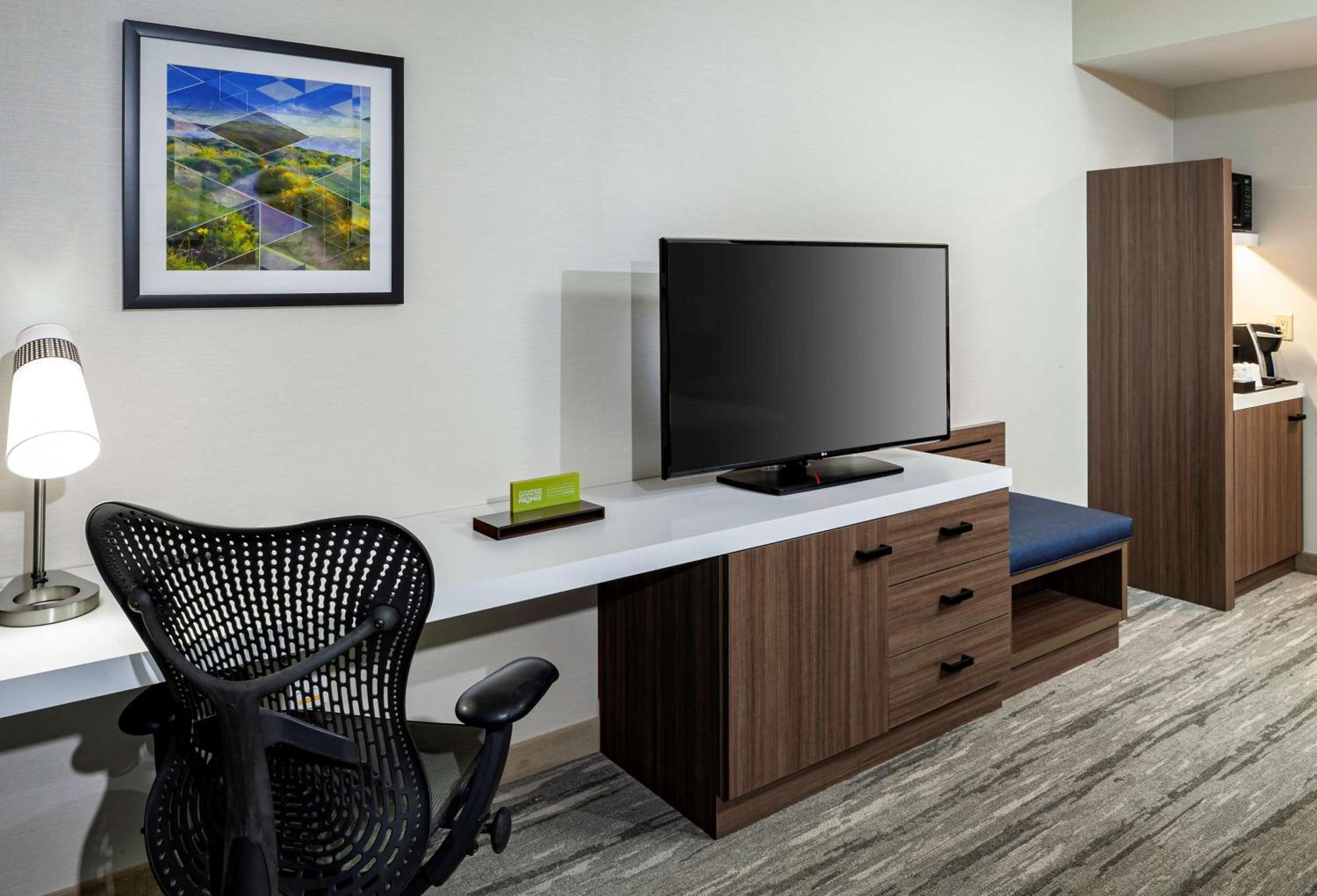 Hilton Garden Inn San Diego/Rancho Bernardo Poway Exterior photo